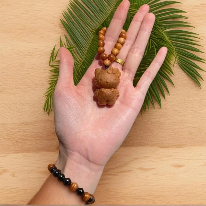Lucu Alami Berusia Bahan Tua Cemara Kayu Kitty Tangan Memutar Bermain Kartun Hello Kitty Pasang Bermain Gambar Ukiran Kayu Liontin Hadiah