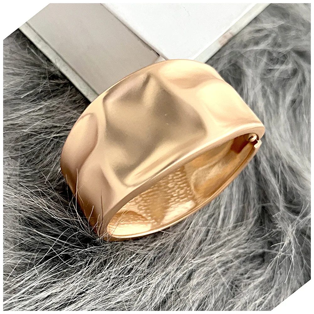 New Creative Water Drop Wide Bracelet Fashion Statement Gold Color Cuff Open Bracelet Women\'s Retro Aesthetic Bangle Jewelry