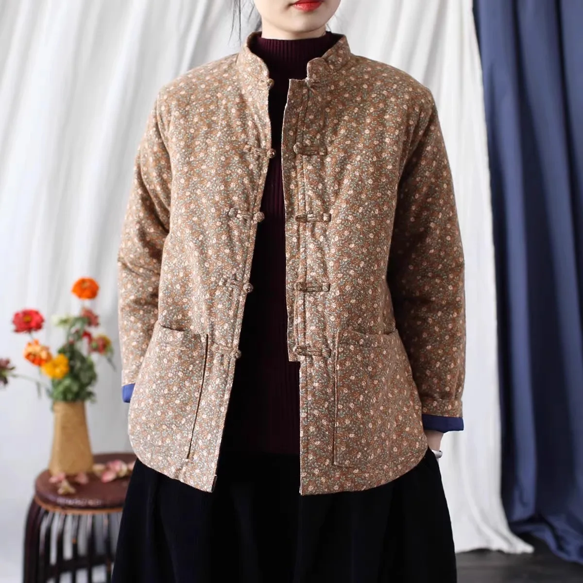 

Loose Fit Floral Print Cotton Jaet Retro Chinese Sle Women's Outerwear Thiened Long Sve Stand Collar Single Button