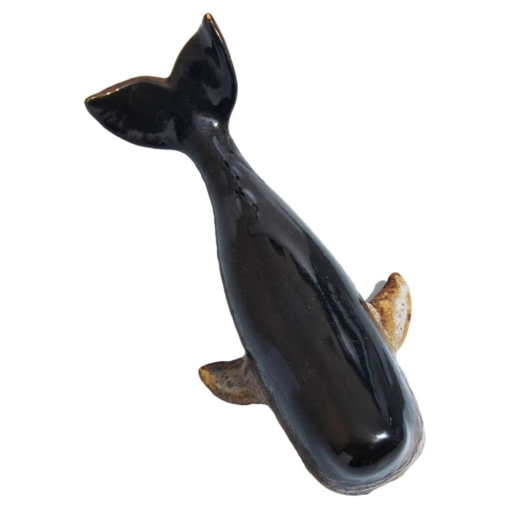 

1Pcs Whale Shaped Adornment Creative Simulation Decoration Suitable for Home Office Tabletop Elegant Artware Decoration Gift