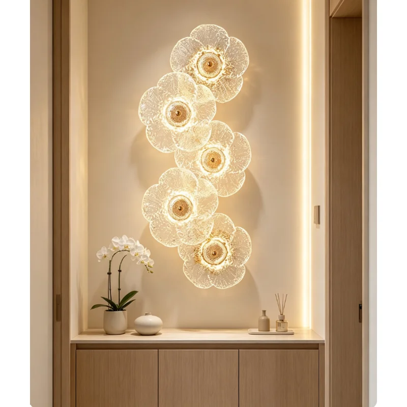 Romantic Petal Acrylic Wall Sconce Minimalist Vertical Floral Wall Lamp Luxury Golden Textured Acrylic Wall Light For Bedroom