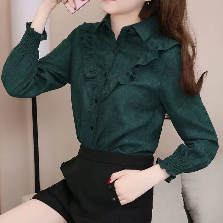 Wine Red Autumn and Winter New Lantern Sleeve Corduroy Long Sleeved Shirt for Women with Thick Velvet and Slim Fit Inner Layer