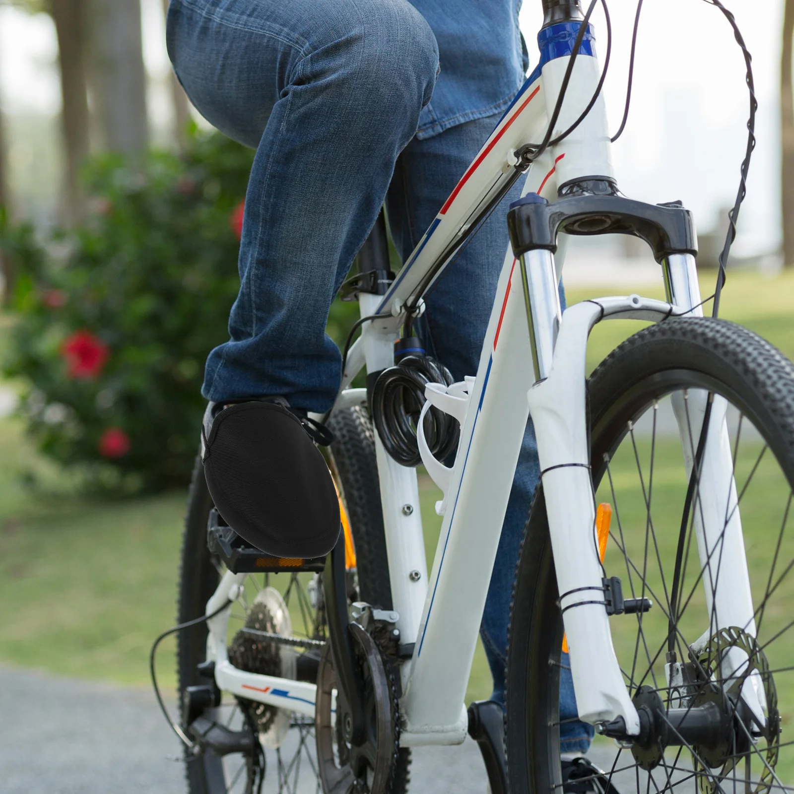 

1Pair Winter Cycling Toe Covers Windproof Insulated for Biking Mountain Bike Accessories Heel Strap S4143 Cycling Shoes Cover