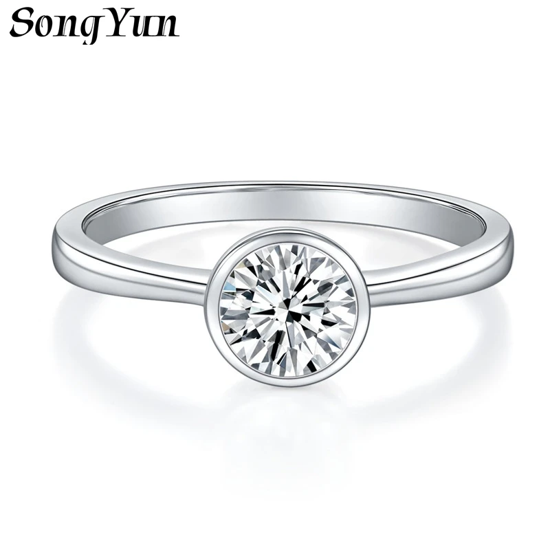 SONGYUN Moissanite Diamond Jewelry 1 Carat Round Bezel Moissanite Ring S925 Sterling Silver Women Simulated Diamond Jewelry