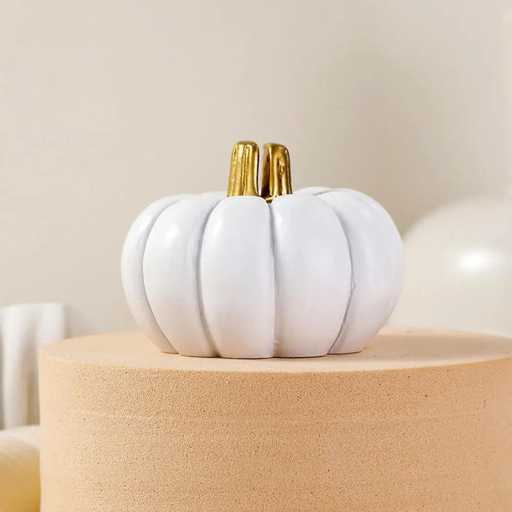 3PCS White Rustic Pumpkin Fall Themed Place Card Holders Table Number Holder for Weddings Thanksgiving Table Assignments Decor