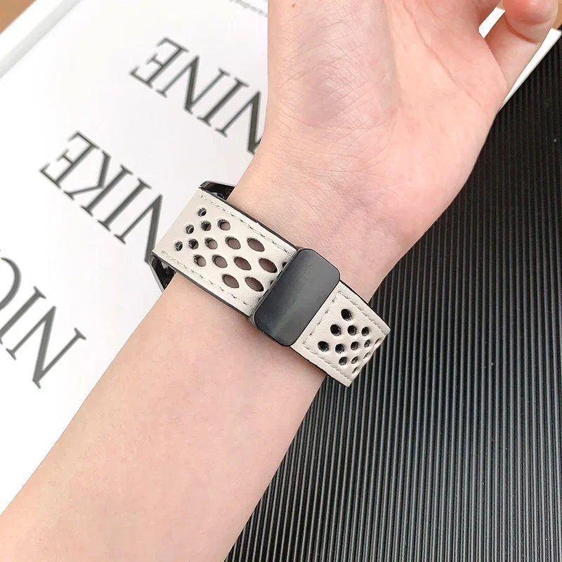 22 مللي متر 20 مللي متر حزام سيليكون جلدي لساعة سامسونج جالاكسي 7 6 5 4 40 مللي متر/44 مللي متر شريط مغناطيسي لساعة جالاكسي 6 الكلاسيكية 43 مللي متر 47 مللي متر