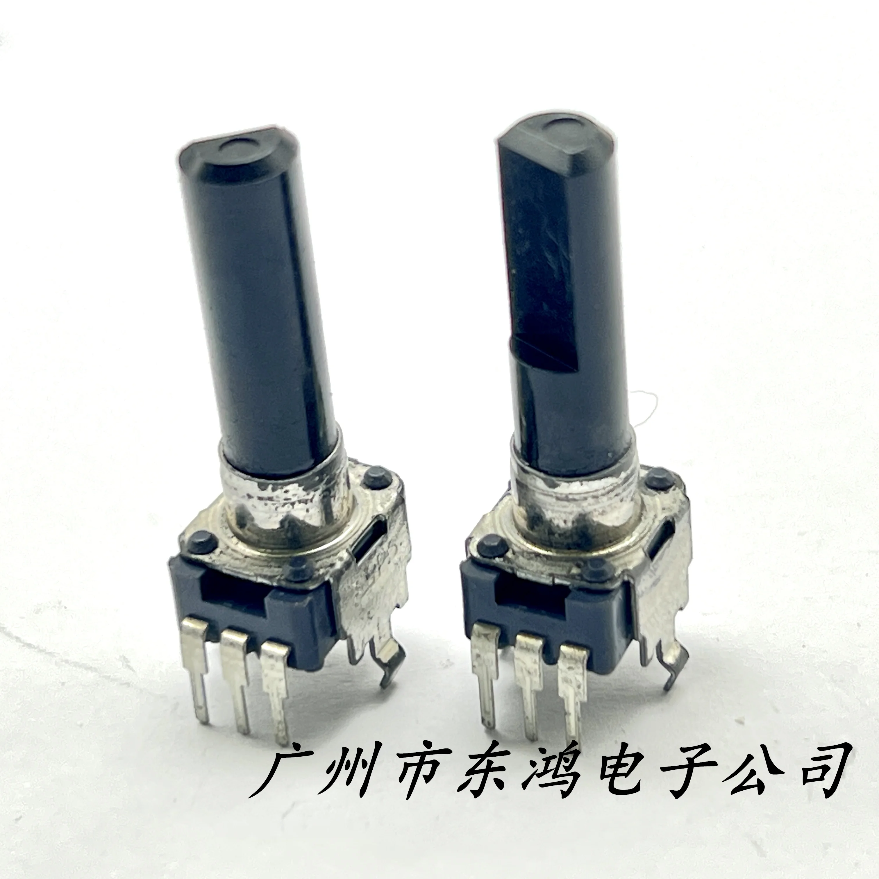 Guía de Evaluación y Uso del Potenciómetro DCS1097: Lo que Necesitas Saber Antes de Comprar