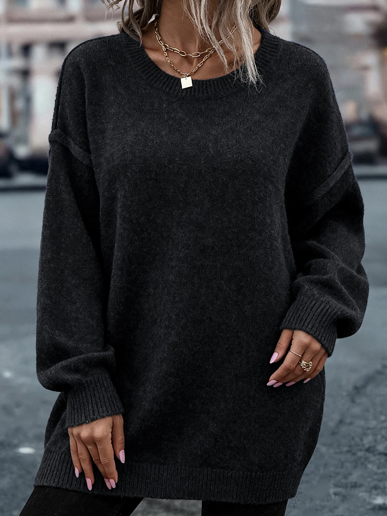 Plus‑size women's pullover sweater for autumn and winter, comfortable, skin‑friendly, stylish long crew‑neck sweater Plus‑size women's pullover sweater for autumn and winter, comfortable, skin‑friendly, stylish long crew‑neck sweater