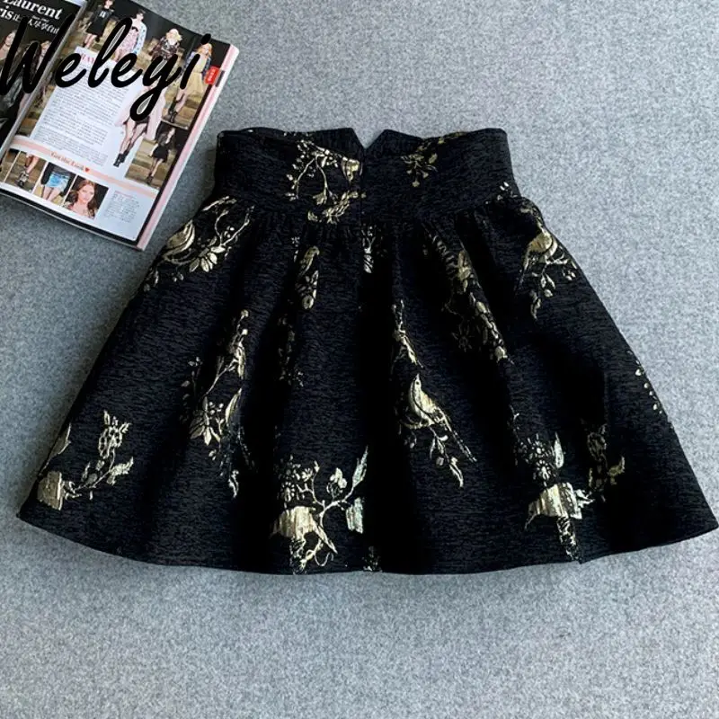 Black and Gold Jacquard Puffy Umbrella Skirt High Waist A-shaped Skirts Women's 2025 Autumn New woman Jacquard Short Puffy Skirt