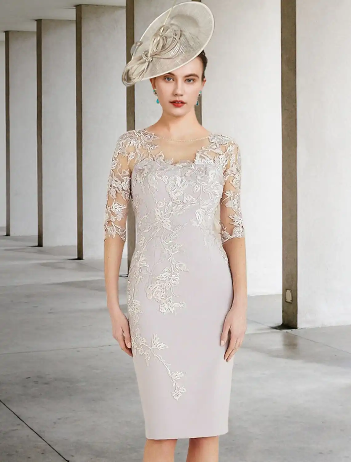 

Sheath / Column Mother of the Bride Dress Elegant Jewel Neck Knee Length Chiffon Lace Half Sleeve with Appliques