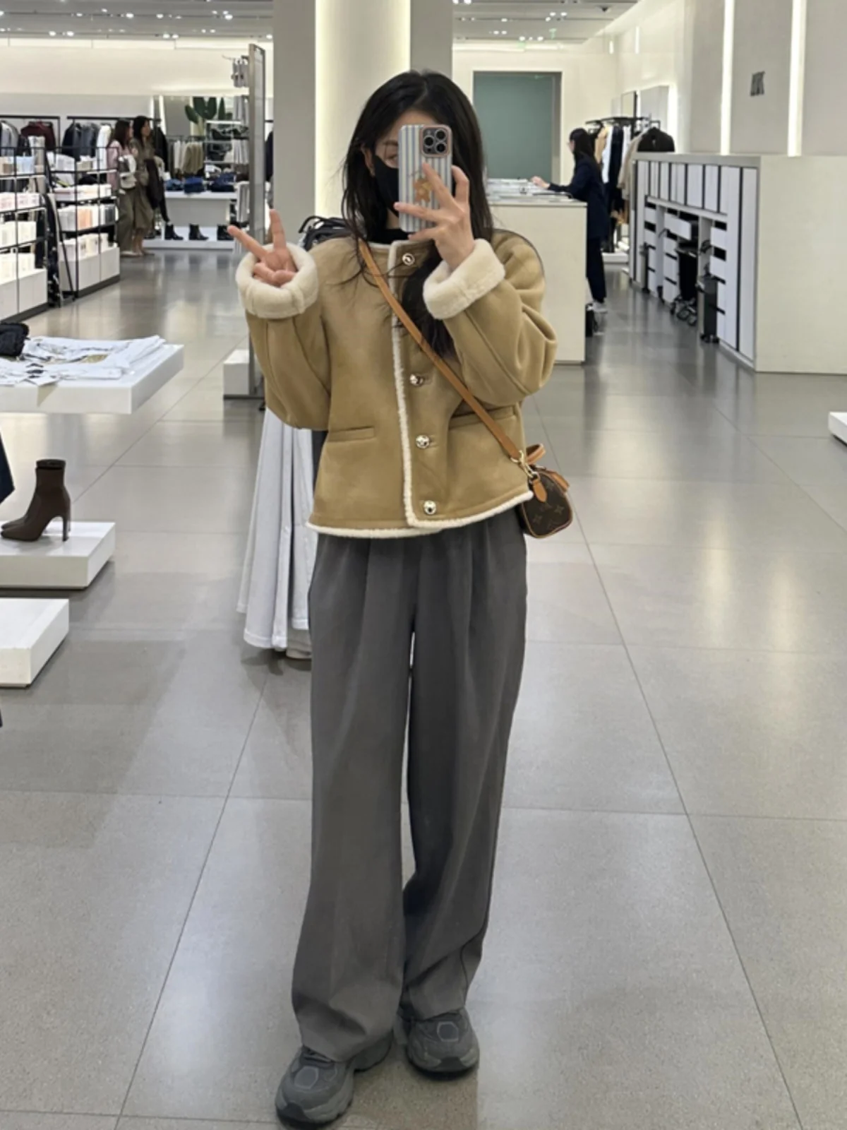 Early Winter Brown ort eepskin Suede Jaet Women's Thiened Warmth Inteated Leather Fur Coat Braided Corduroy Quilted