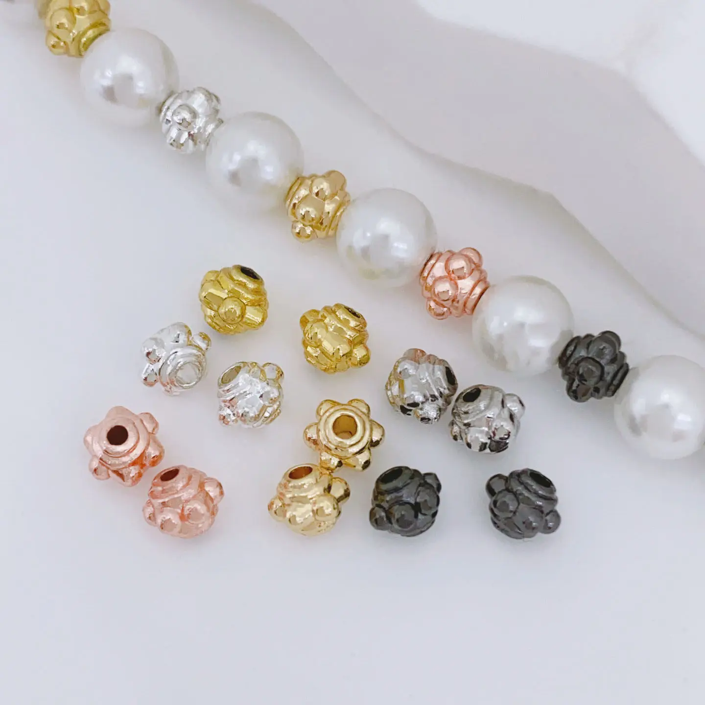 

20 шт. позолоченных медных бусин-разделителей «Глаз лягушки» для изготовления ожерелий, браслетов, аксессуаров для ювелирных изделий, оптом