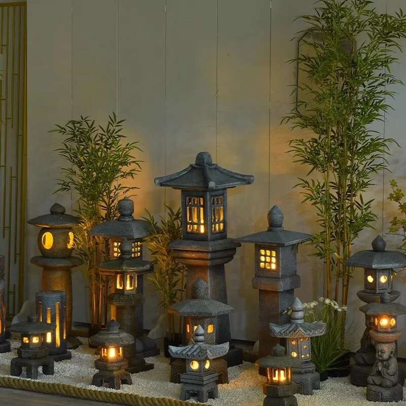 Indoor and outdoor decoration New Chinese-style imitation stone palace lamp Japanese-style yard landscaping Garden simulation li