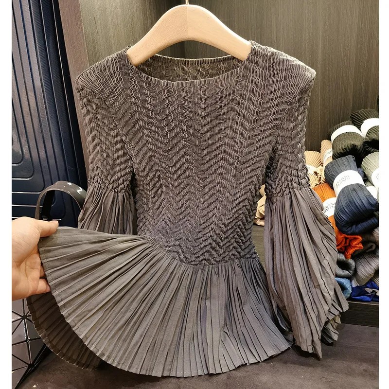 Stylish Puff Sleeve Solid Color Pleated Miyake Top Elegant O Neck Stretch Plus Size Slimming T Skirt for Women