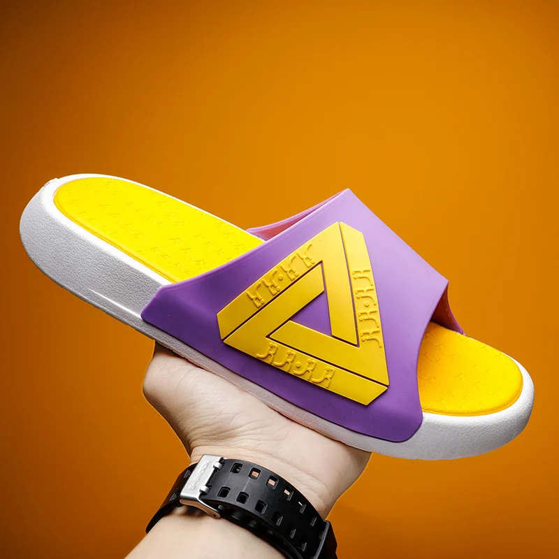 جديد الأصفر الأرجواني زوجين الصيف النعال الفاخرة مصمم الشرائح الرجال النساء الشاطئ النعال مريحة الوجه يتخبط الرجال إيفا النعال