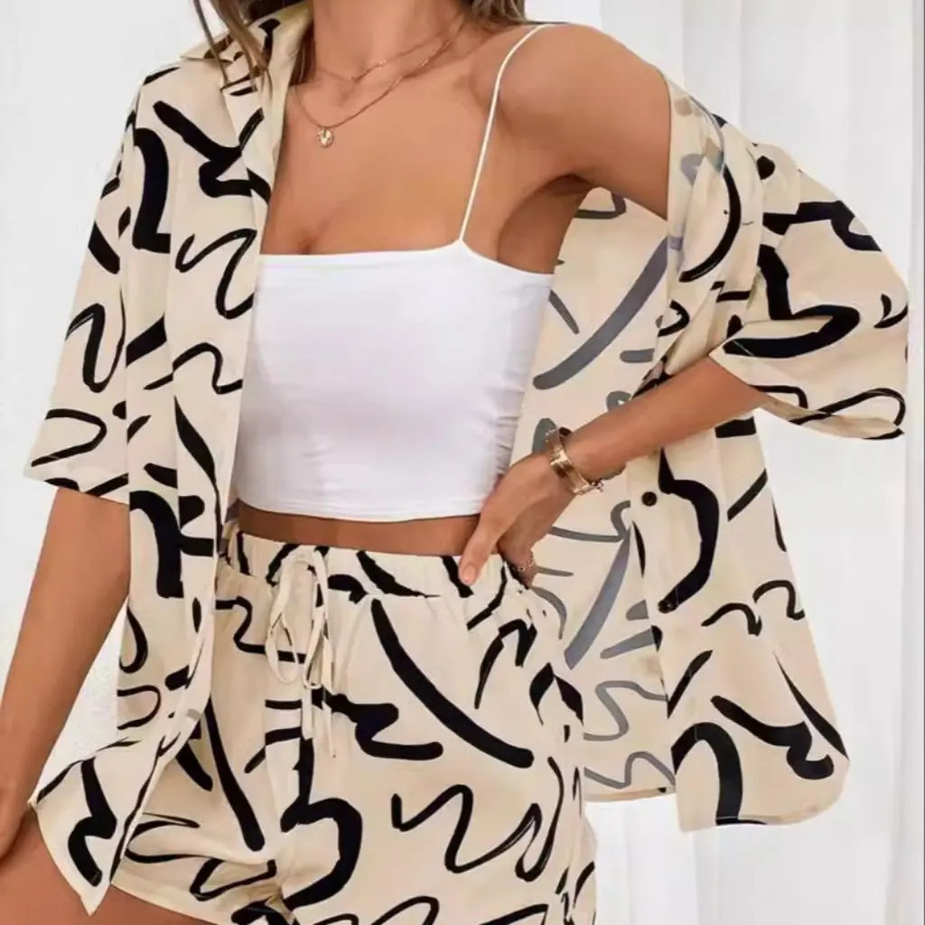 

Women's Casual Printed Shirt Jacket And Shorts Set - Independent Station Europe And US Style