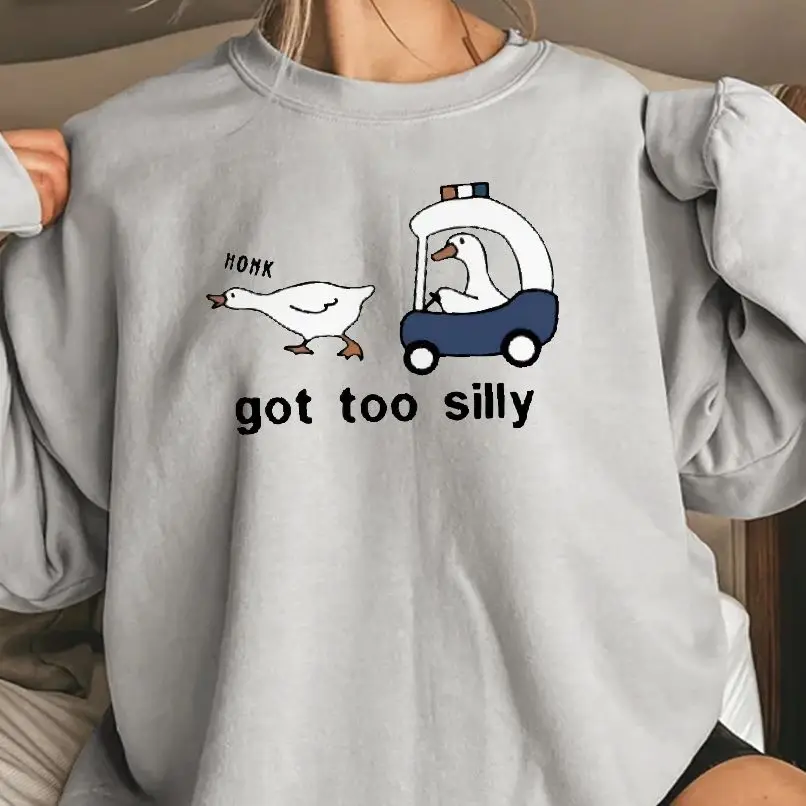 

Cute Big Goose Sweatshirt Got Too Silly Retro Vintage Graphic Hoodies Y2K Casual Daily Wear Versatile Stylish Pullover Colorful