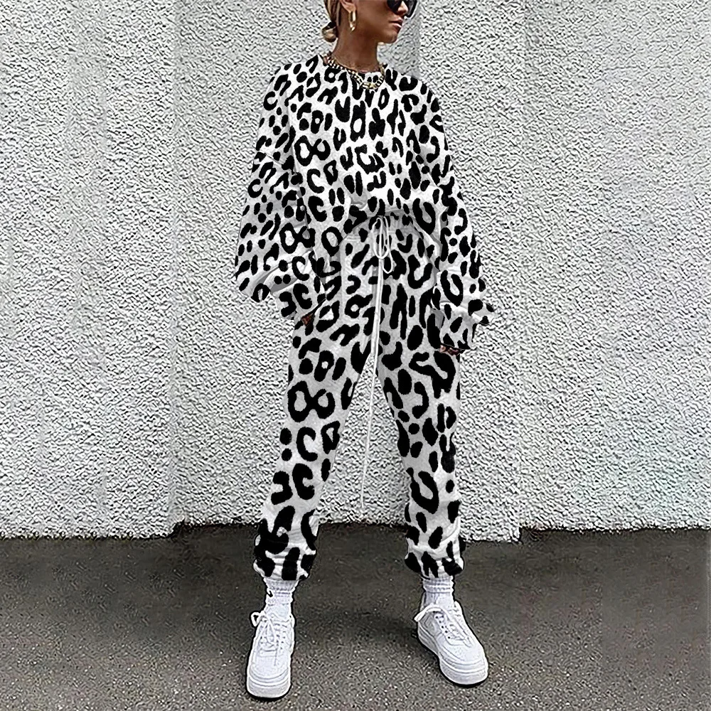 Autumn Women Two Piece Set Long Sleeve Pullover Tracksuits Spring Leopard Print Sweatshirt Jogger Pants Suit