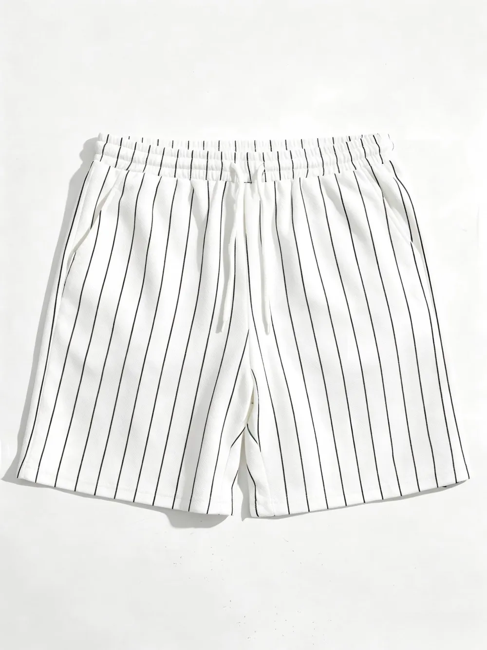 New American Style Men's Summer Holiday Striped Printed Soft and Breathable Drawstring Shorts for Outdoor Casual Wear