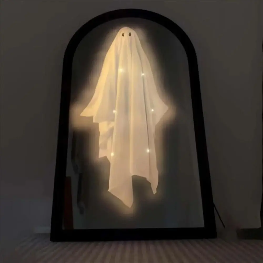 مرآة شبح الهالوين المخيفة تأثير إيري رواية ضوء الليل المخيف جو احتفالي إبداعي مرآة شبح الهولوغرام