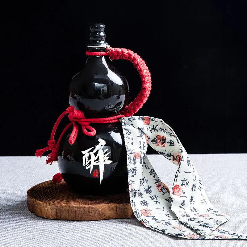 Traditional Ceramic Water Bottle Gourd Jug for Outdoor Use