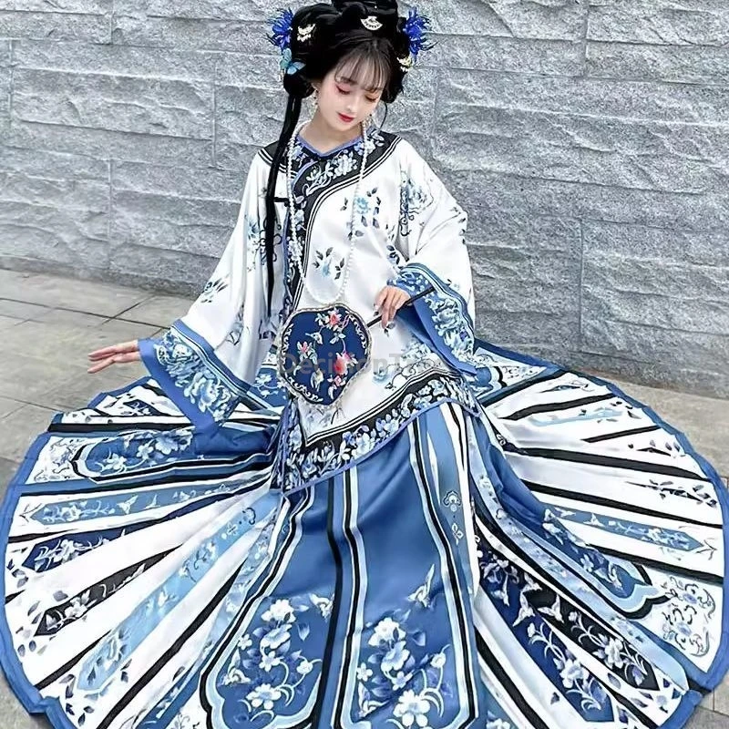 

2025 chinese characteristic Blue and White Porcelain element hanfu retro elegant qing hanfu ancient style photography clothes