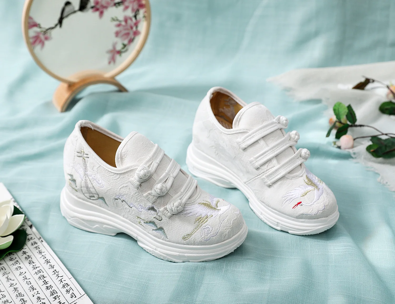 Chinese Style Embroidered Shoes Cosplay Hanfu High Heel Woman Platform Fashion Shoe