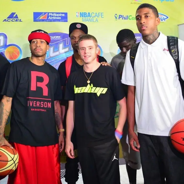 AI Iverson الإجابة رقم. 3 تي شيرت Streetball Professor بأكمام قصيرة ورقبة دائرية فضفاضة نصف كم منقوشة #2