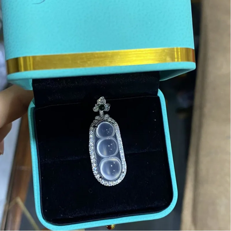 

S925Pure Silver Non-Fading High Ice Glass Jade Chalcedony Fortune Bean Pendant New Chinese Style Green Top Bead Water Foam Jade