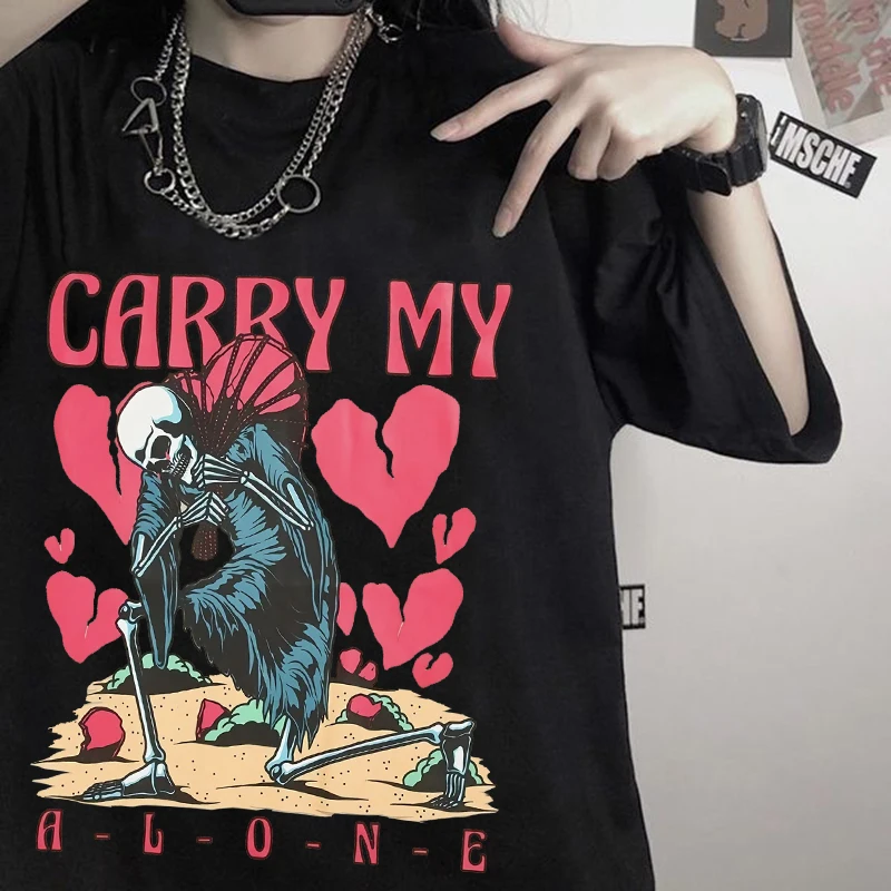 تي شيرت نسائي صيفي عليه طابع قوطي مضحك تي شيرت مطبوع عليه قلب الشيطان الصغير تي شيرت نسائي برقبة دائرية تي شيرت فضفاض بأكمام قصيرة