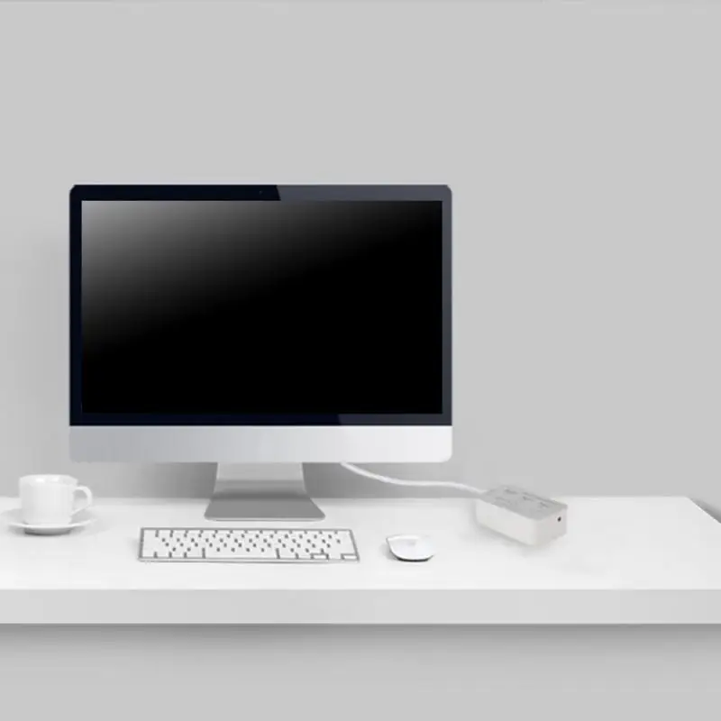 652F Efficient USB3.0 Hubs with Integrated Multiple Card Reader Slots for Data Access and Device Connection