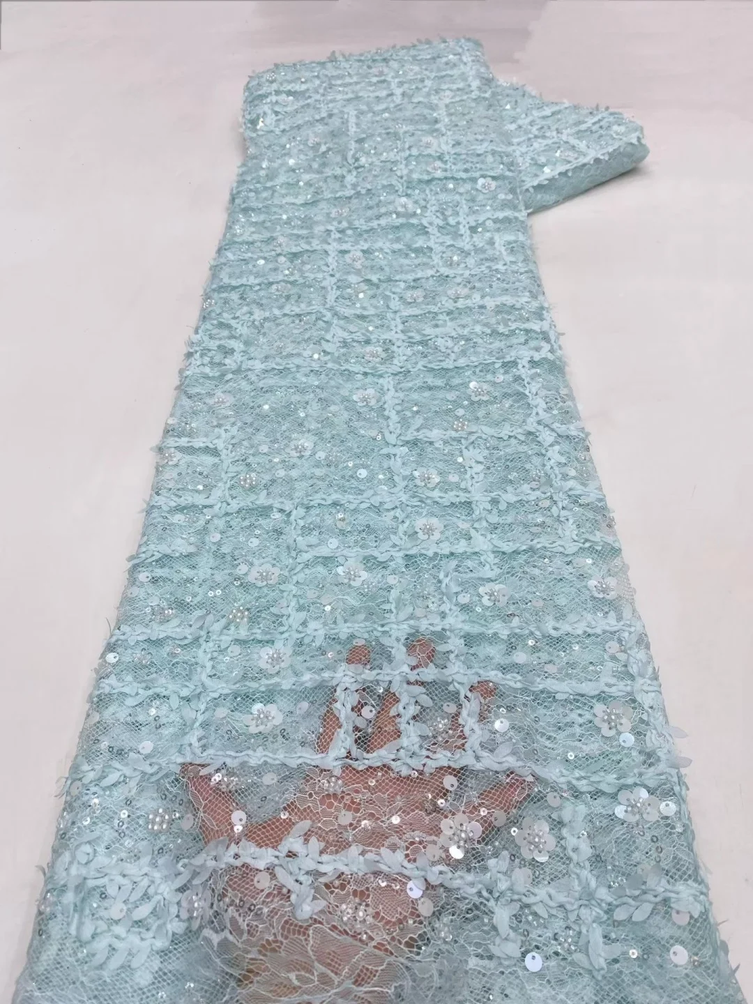 Luxury Nigerian Sequins Lace Fabric 2026 High Quality Beaded Lace Fabric for Wedding Party Season Dress 5 Yards