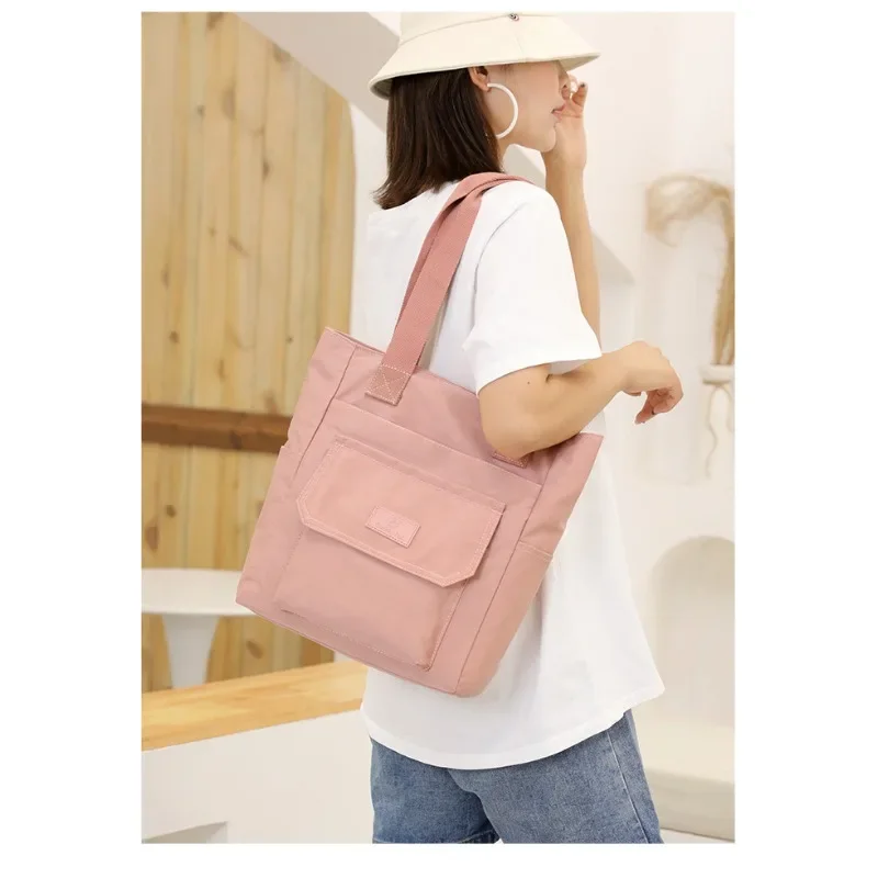 2024 Fashion Trend New Nylon  Women's Bag Large Capacity Exquisite Shoulder Bag Fashionable and Versatile High-end Tote Handbag