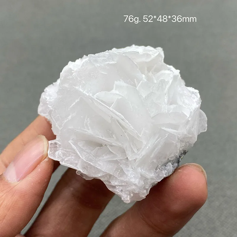 100%Natural white flake  fluorescence calcite（Fluorescent effect pink） rough specimen crystal quartz gemstone