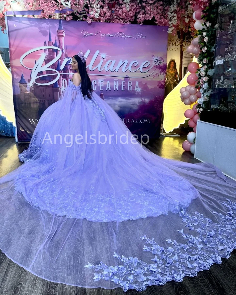 Angelsbridep ที่กําหนดเองลาเวนเดอร์ Ball ชุด Quinceanera Cape Appliques ประดับด้วยลูกปัดพรหมชุดผู้หญิง Vestidos De Festa