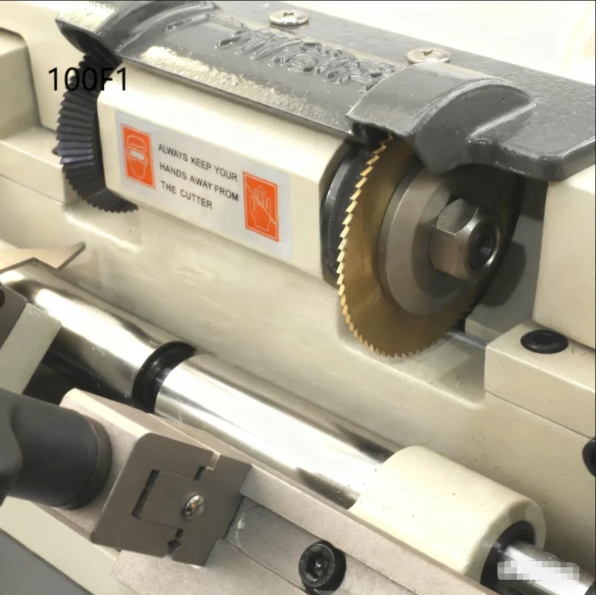 High-Efficiency Depai 100F1 Key Duplication Machine For Locksmith Metal Key Production