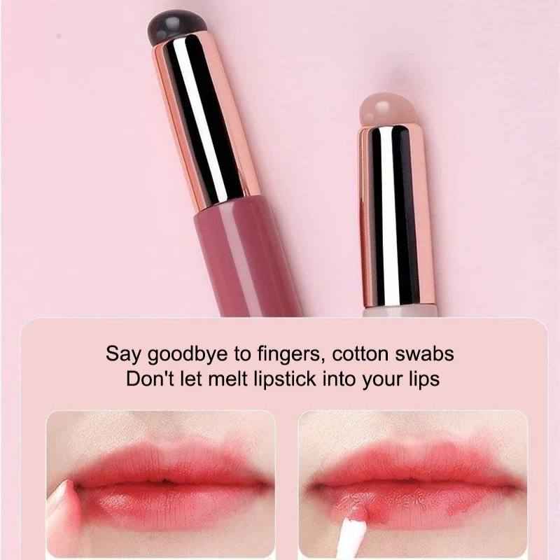 Q Soft Silicone Lip Brush Portable Lip Cream with Cover Smudging Makeup Brush Mini Dust-proof Concealer Multi-purpose Brush