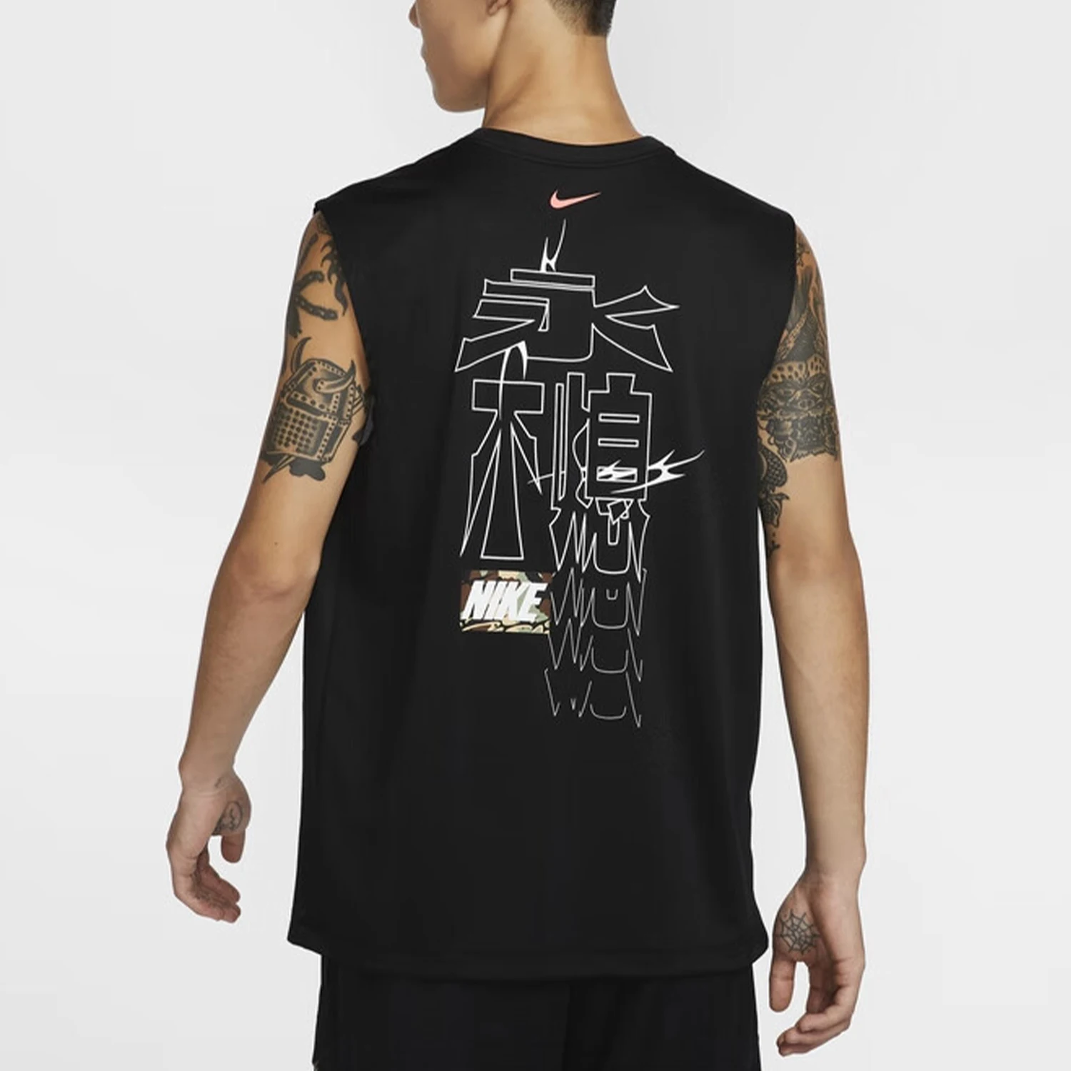 سترة Nike الرسمية الأصلية الجديدة للرجال للتدريب على كرة السلة قابلة للتنفس HM4463-010