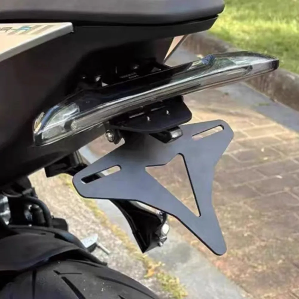 

Для CFMOTO 675SRR 675NK 675SS 675 SR-R SS NK 2024 2025 2026 Держатель номерного знака Кронштейн заднего хвоста Аккуратное крыло Комплект для устранения