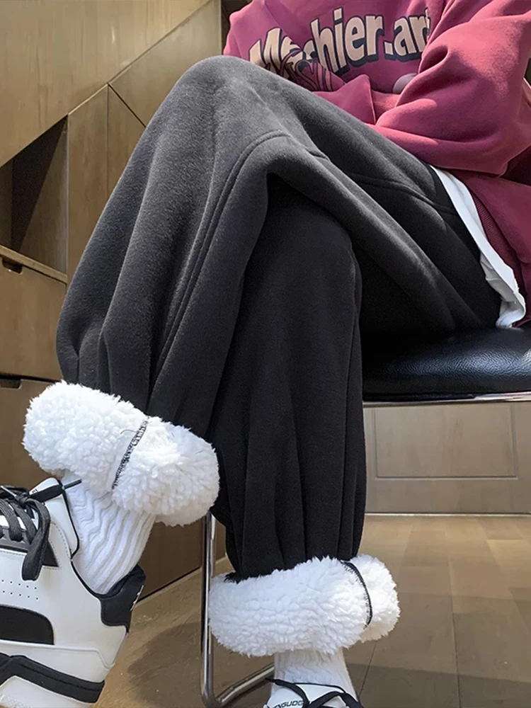 

Pure Bla Men's Winter Fce Lined Casual Pants Trendy Brand Northeast Lamb Fur Soft Men's Pants Trendy Casual Haome Cuf...