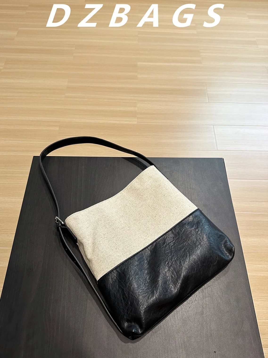 

Japanese And Korean Fashion New Spliced Contrasting Linen Women's Bag, High-end Sense, Bucket Shaped Shopper Shoulder Bag Trendy