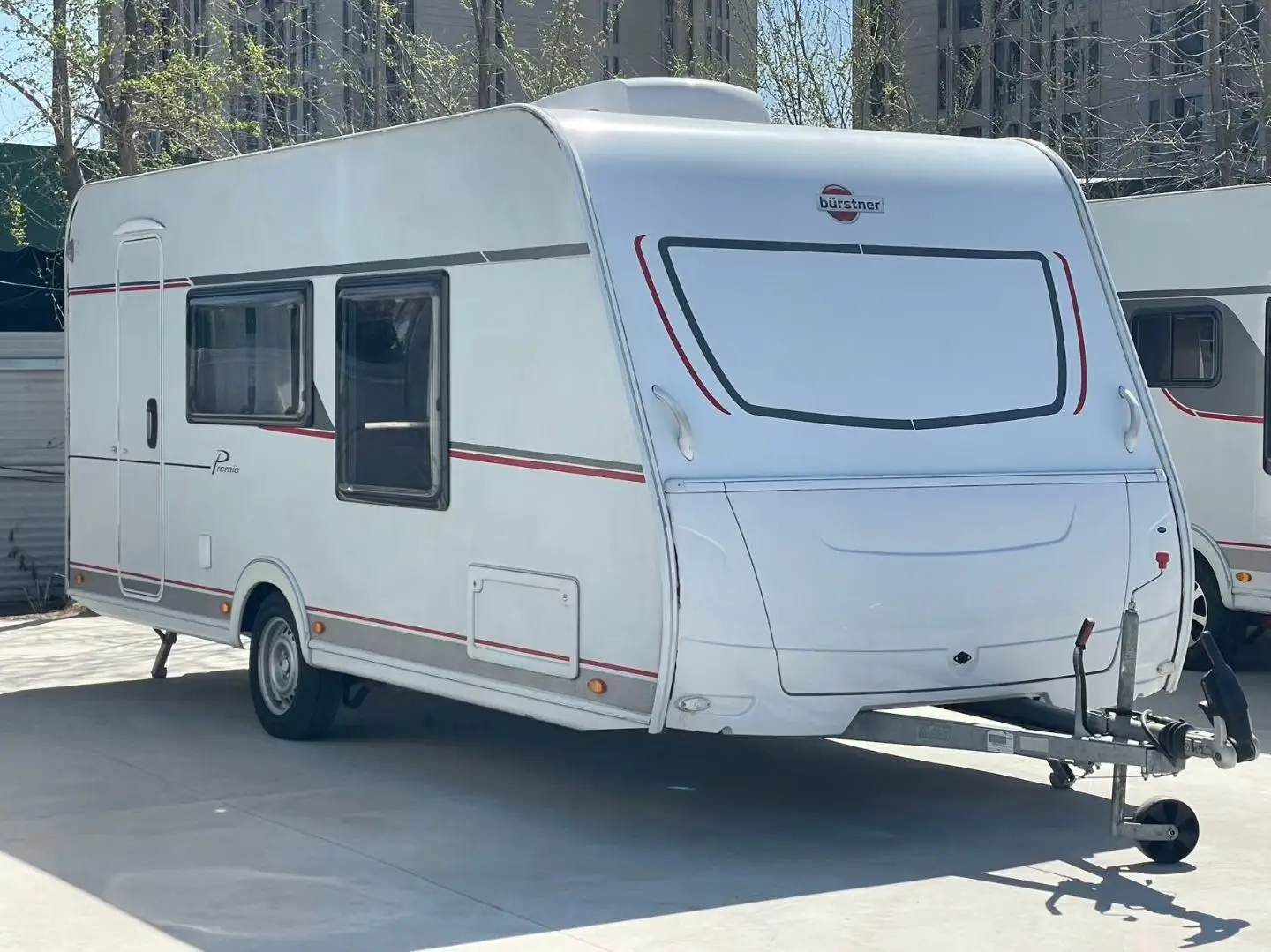 

Leisure Camper Motorhomes Travel Camping Trailer Caravan with Kitchen EU Standard Touring Caravan Travel Trailer