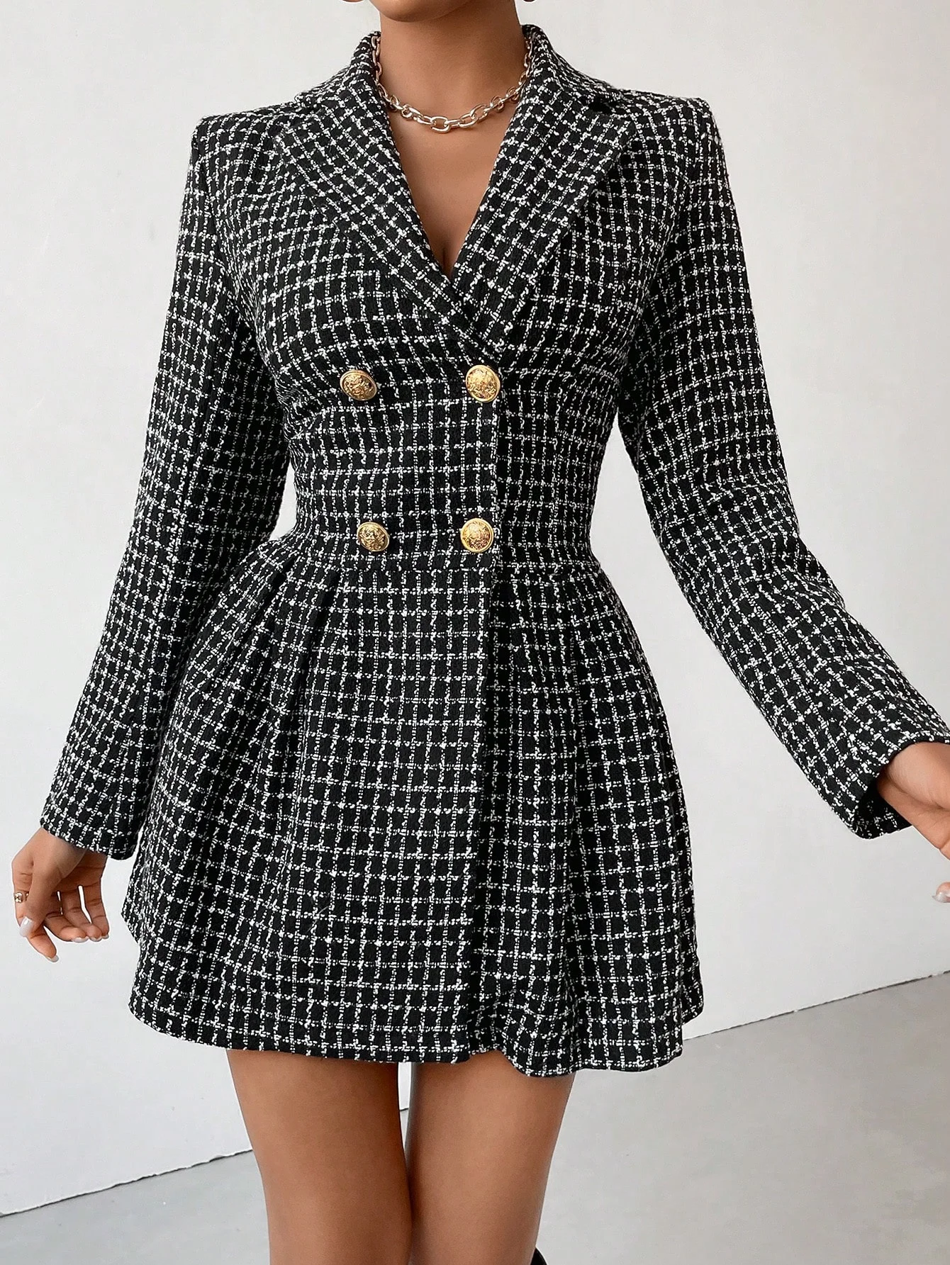 Autumn Women Coats Fashion Black Plaid V-Neck Long Sleeve Pleated Double Breasted Jacket Elegant Women Office Lady Suit Blazer