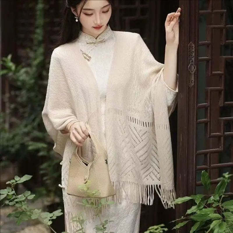

Thin Hollow Out Tassels Poncho Women White Qipao Wrap White Cloak Ponchos Spring Summer Knitted Shawl Elegant Scarf Cover Up