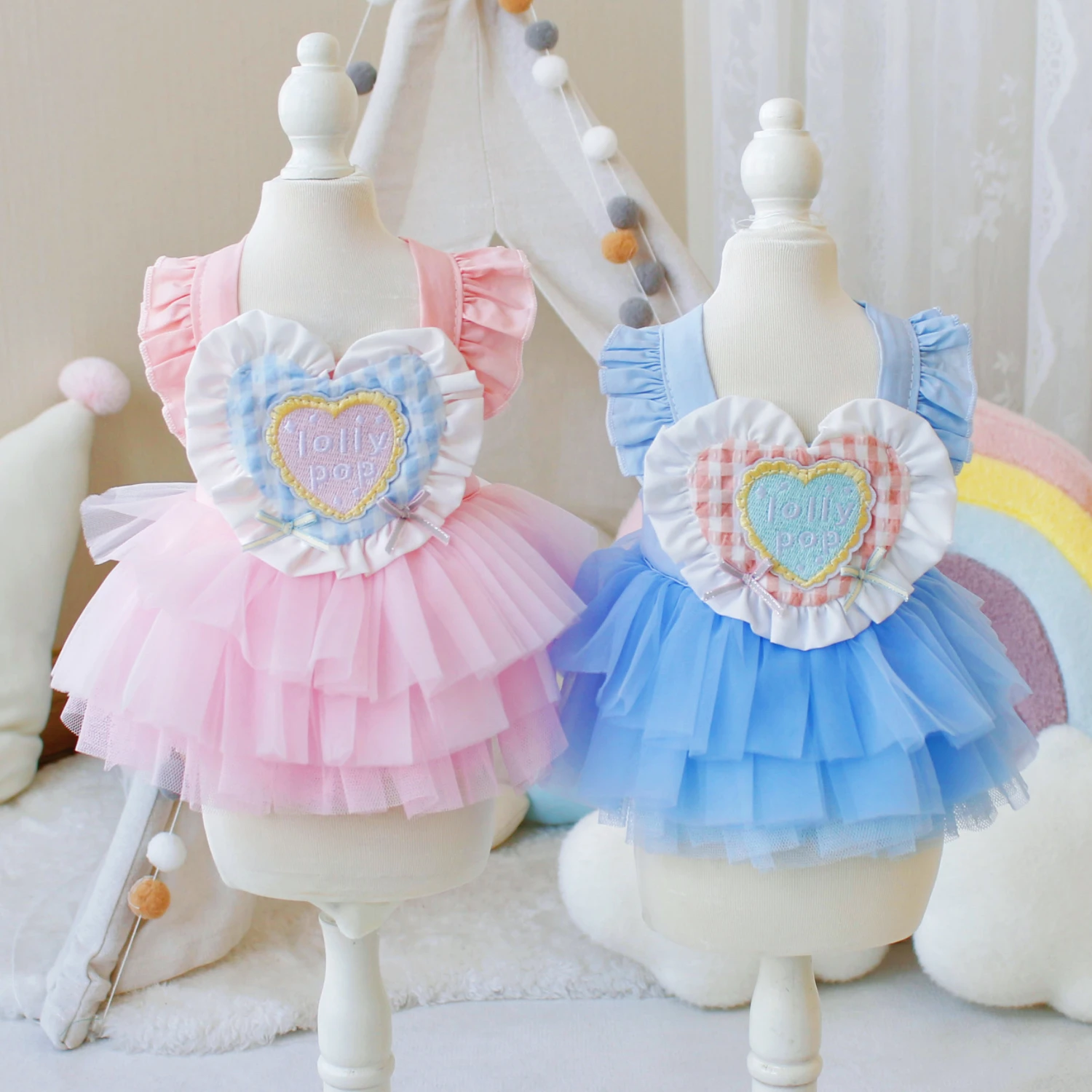 

Pink Blue Cute Puppy Dog Skirt Clothing Korean Heart Lace Tutu Princess Dress For Small Medium Dog Chihuahua Poodle Pet Clothes