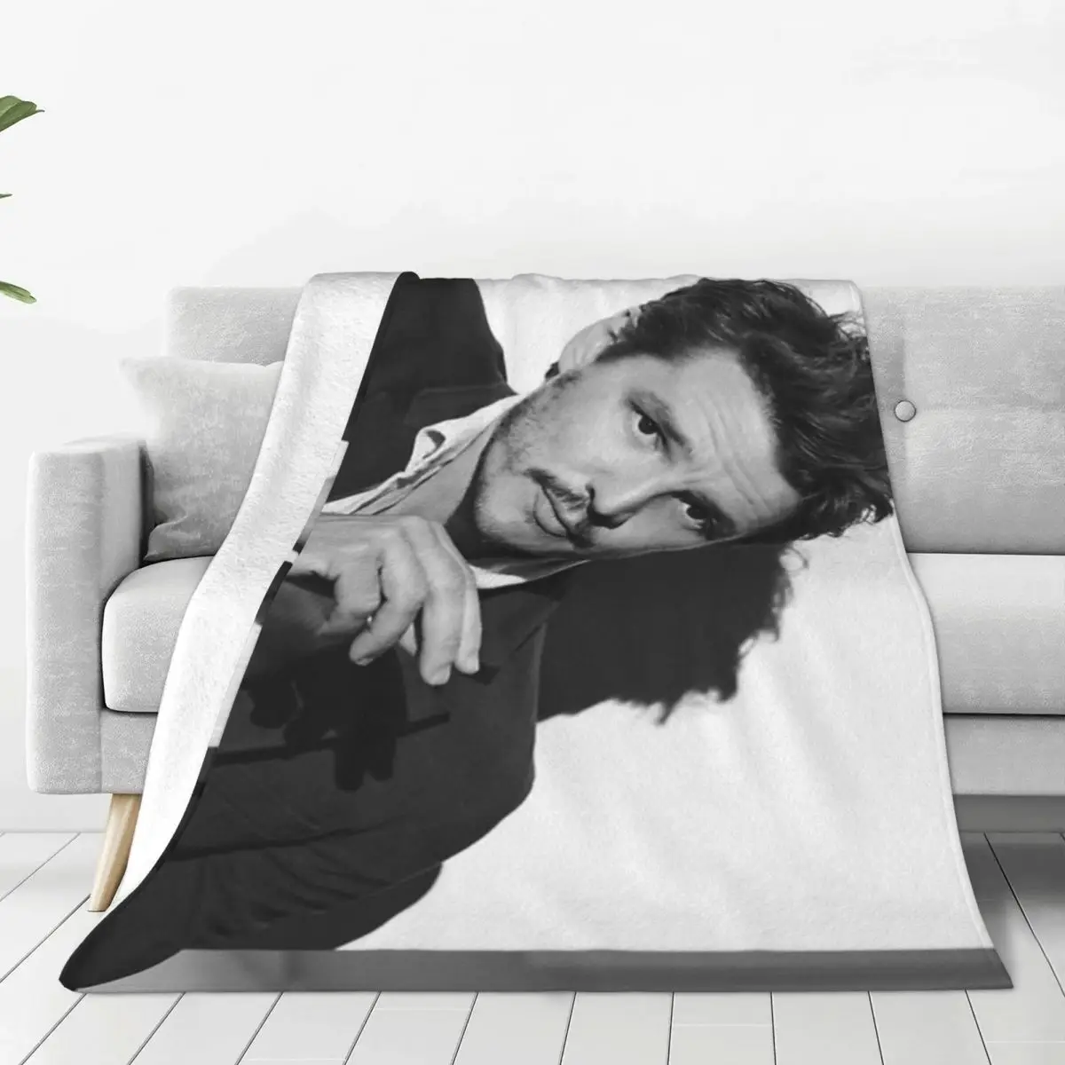 

Pedro Pascal blankets Warm Flange blankets Soft and comfortable blanket picnic blanket birthday gift