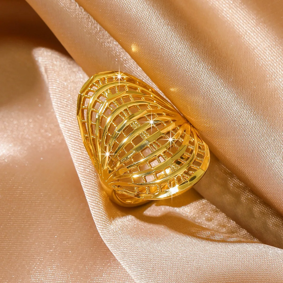 

Универсальное модное ажурное плетеное кольцо для женщин из золота 24K AU999, подходит для повседневной носки.