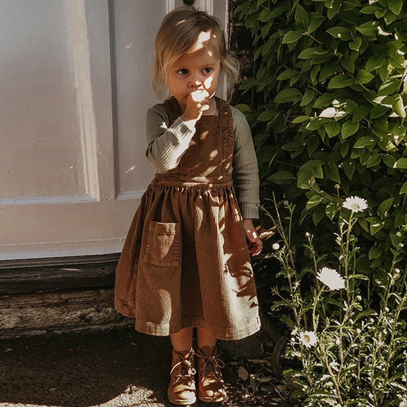 Girl\'s Retro Corduroy Strappy Dress With Pockets 2023 Autumn And Winter New French Rustic Style Baby Girl Swing Princess Dresses