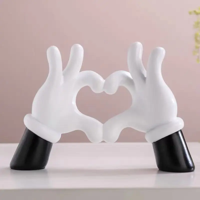 Aqumotic Heart Hands sculpture Meech Decoration Modern Statue Mitch Ring Jewelry Storage Bracelet Shelf Wrist Watch Necklace