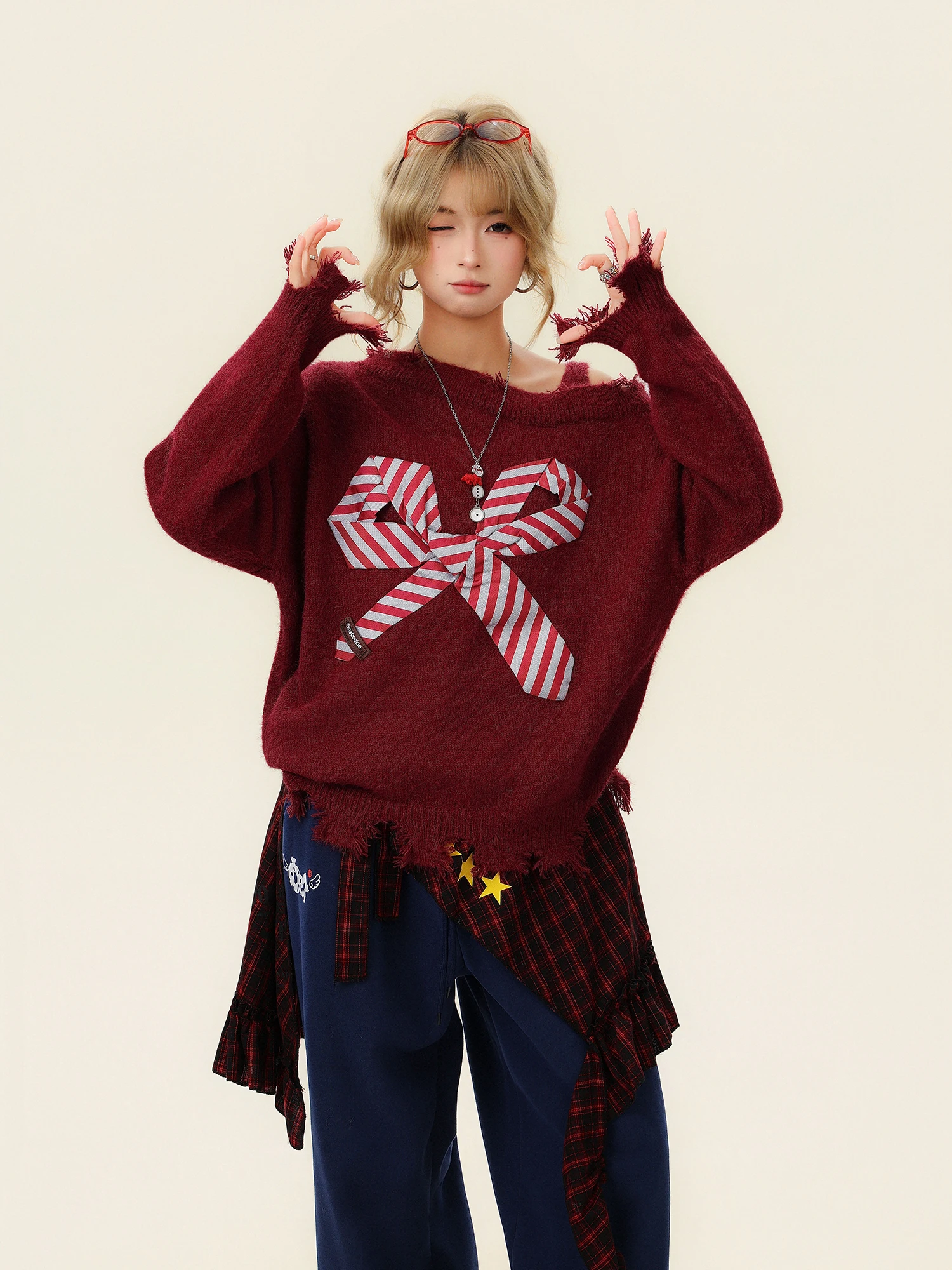 

Red Knot oulder Bared Sweater Women's Loose Lazy Sle Design Mismatched Knitted irt Sweet Sle Polyester Fiber